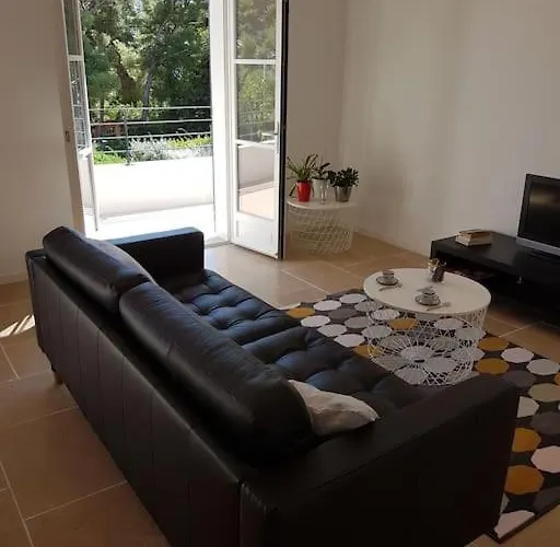 Presqu'ile Calanques 2 Pieces Neuf, 50 M2