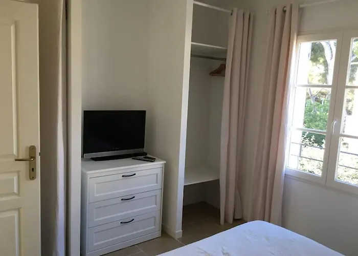 Presqu'ile Calanques 2 Pieces Neuf, 50 M2 Lägenhet *